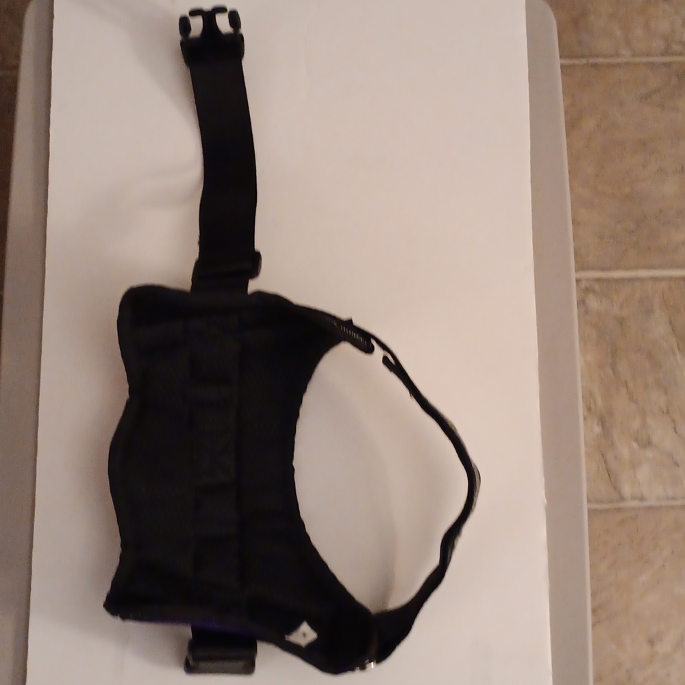 Dog Harness - Adjustable - Picture 3 of 5